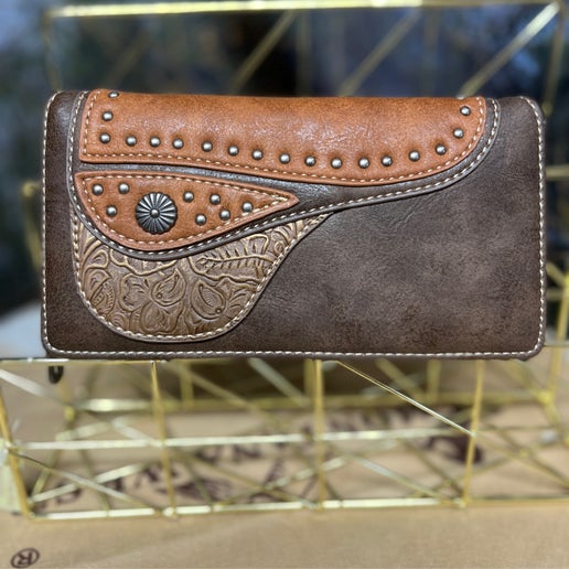 Brown saddle embossed detail wallet